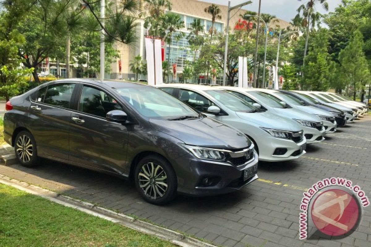 New Honda City sasar "rising star"