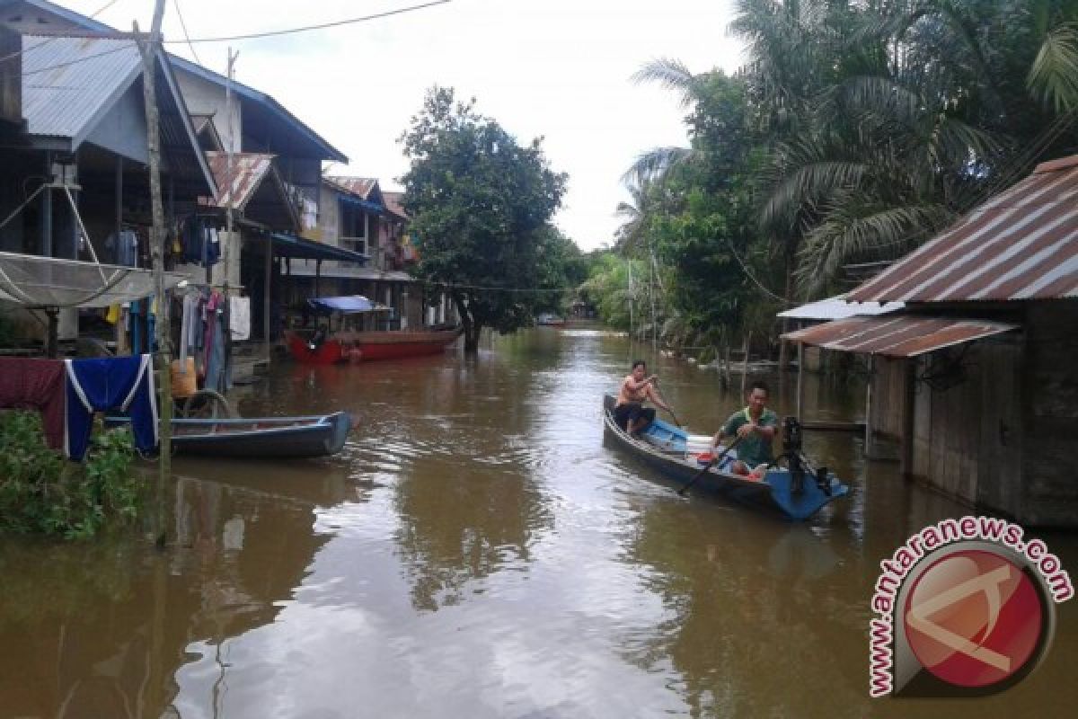 Banjir Rendam Ratusan Rumah di Tayan Hilir 