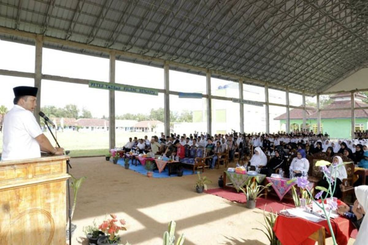 Gubernur Lampung Minta Pondok Pesantren Aktif Membangun SDM