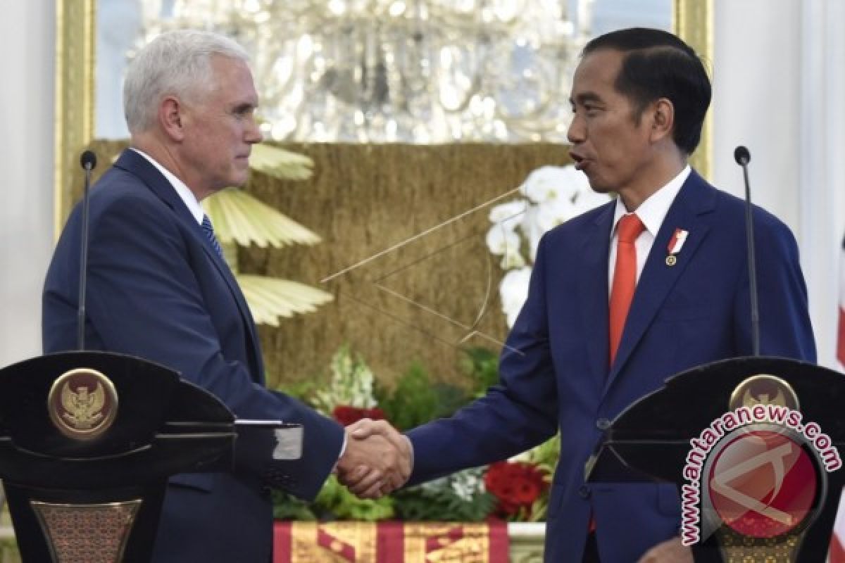 President Widodo Welcomes Arrival Of US Vice President