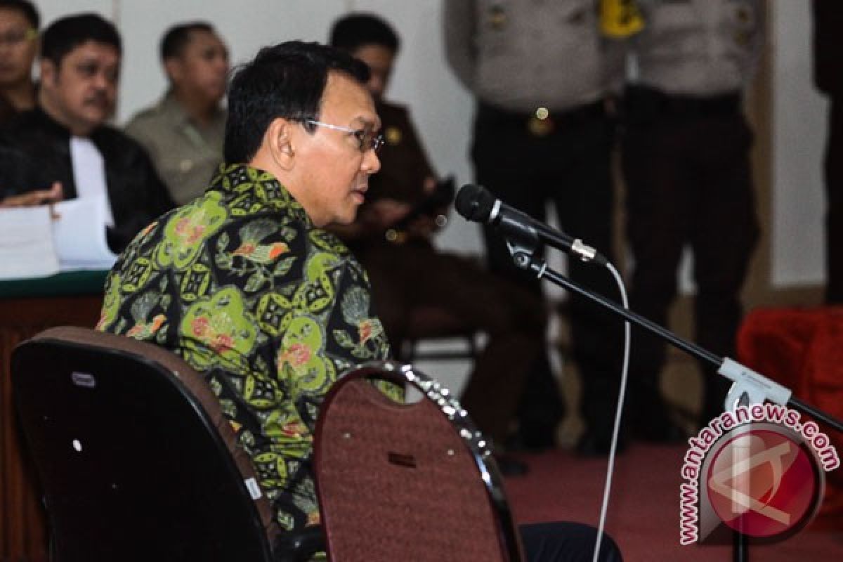 Pertimbangan jaksa dalam menuntut Ahok