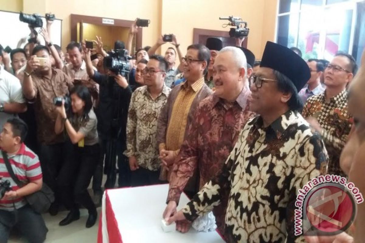 Senator berharap di ibukota dibangun gedung DPD