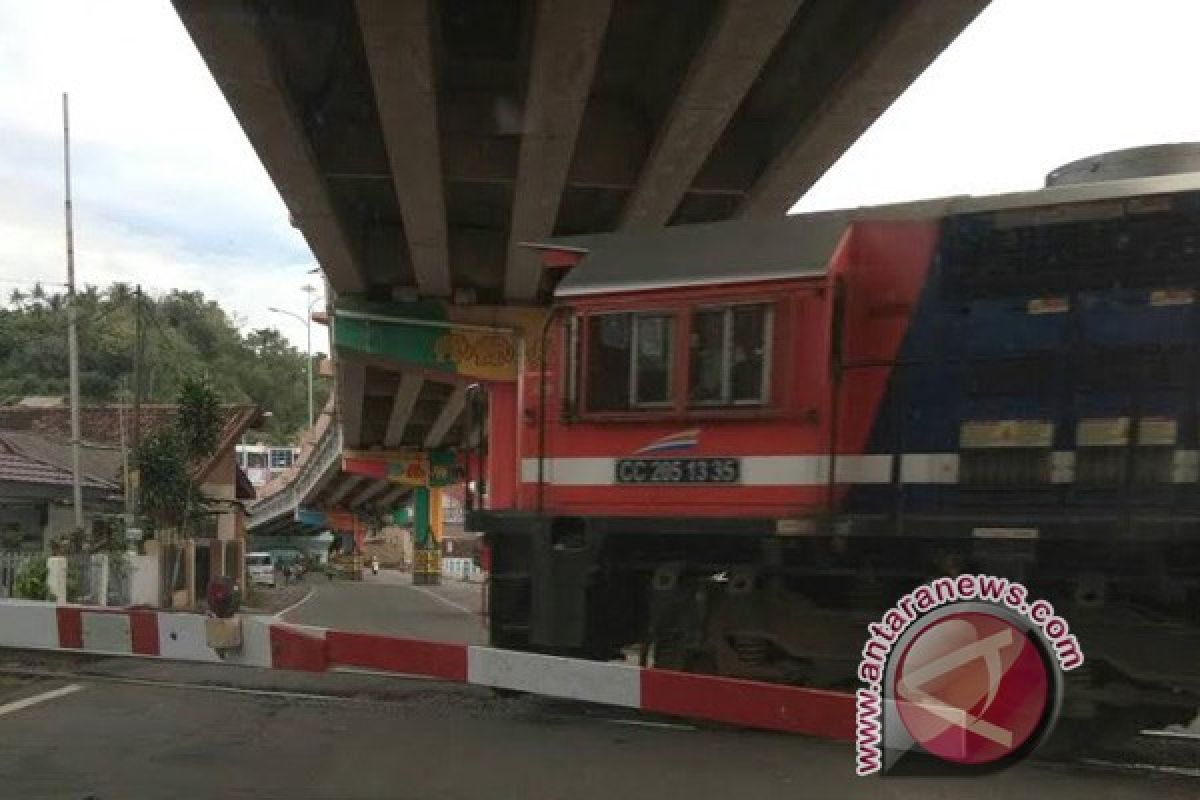 Lampung dan PT KAI sepakat kembangkan perkeretaapian