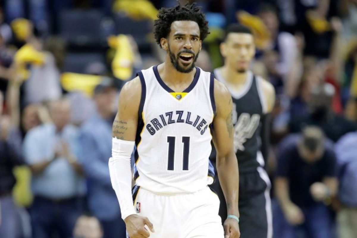 Grizzlies tumbangkan Spurs 105-94