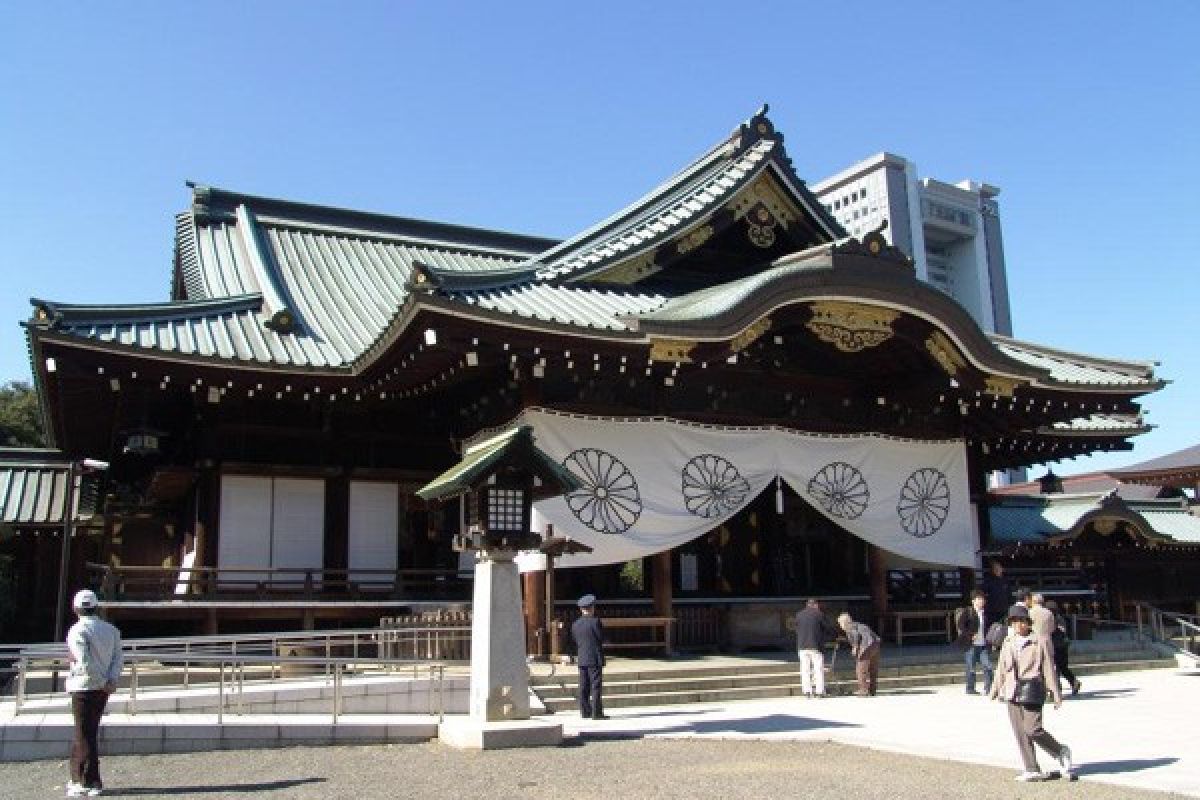 Anggota Parlemen Jepang kunjungi Kuil Yasukuni
