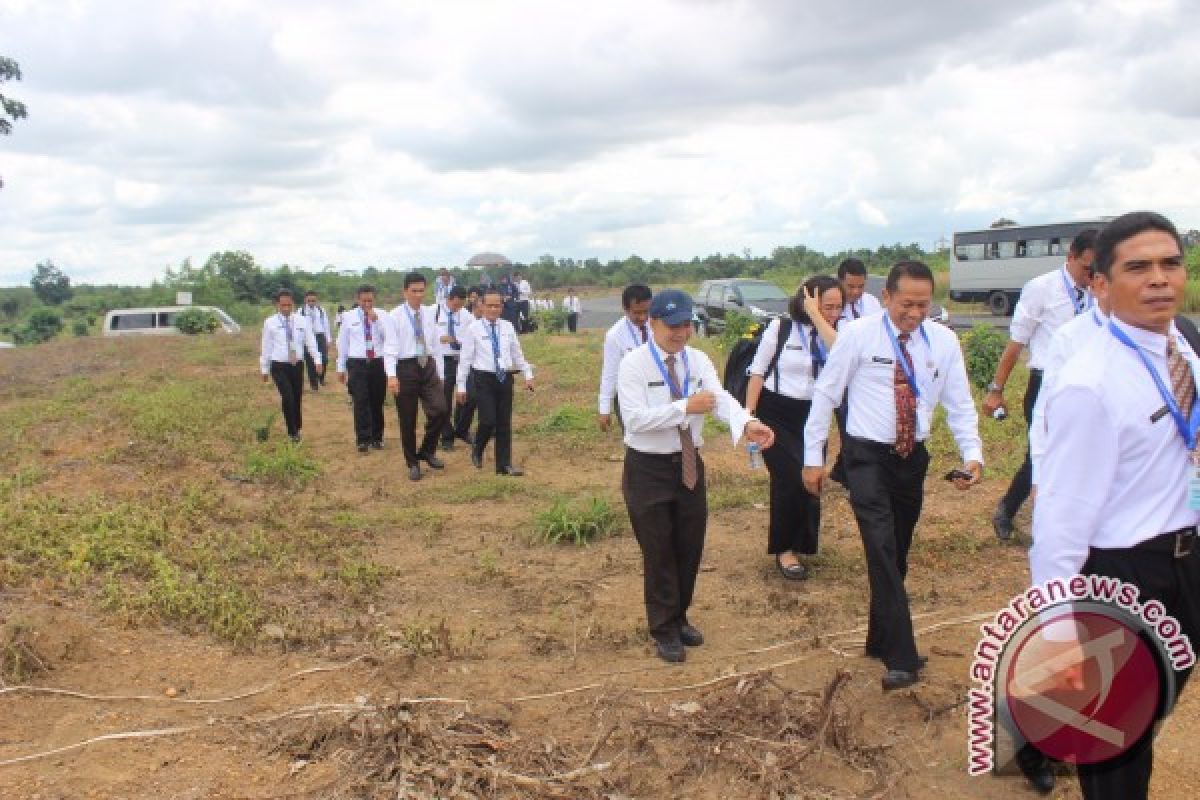 Peserta Diklatpim III Dukung Revolusi Hijau