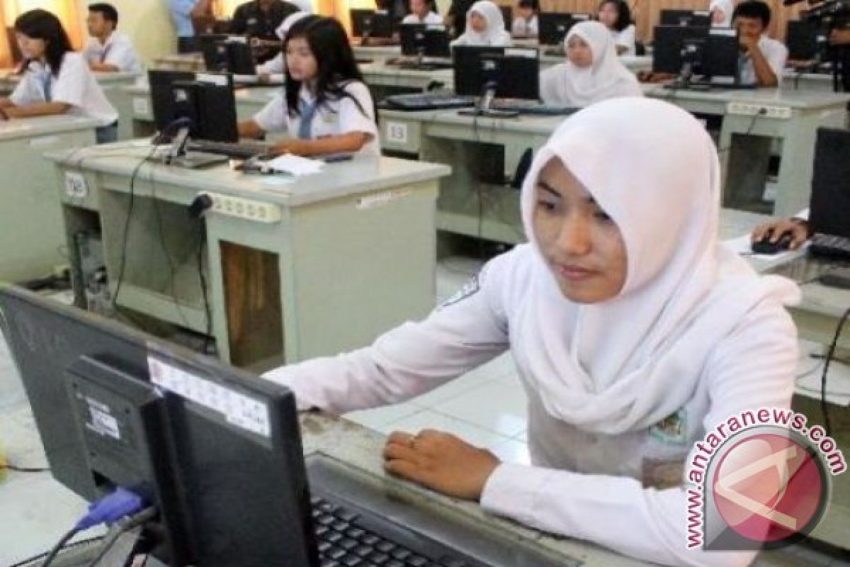 Disdikpora Penajam Antisipasi Pemadaman Listrik Saat UNBK