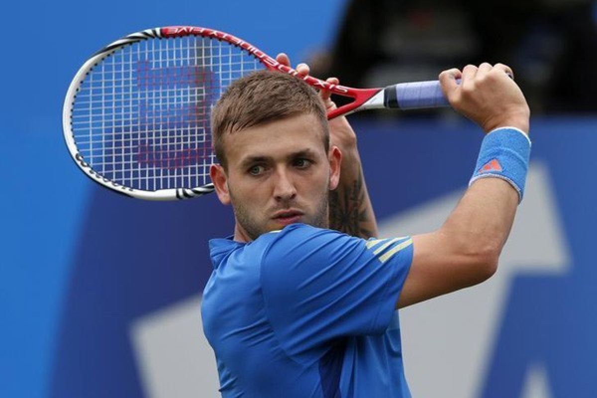 Evans dan Edmund melaju namun petenis favorit Roberdo tersingkir