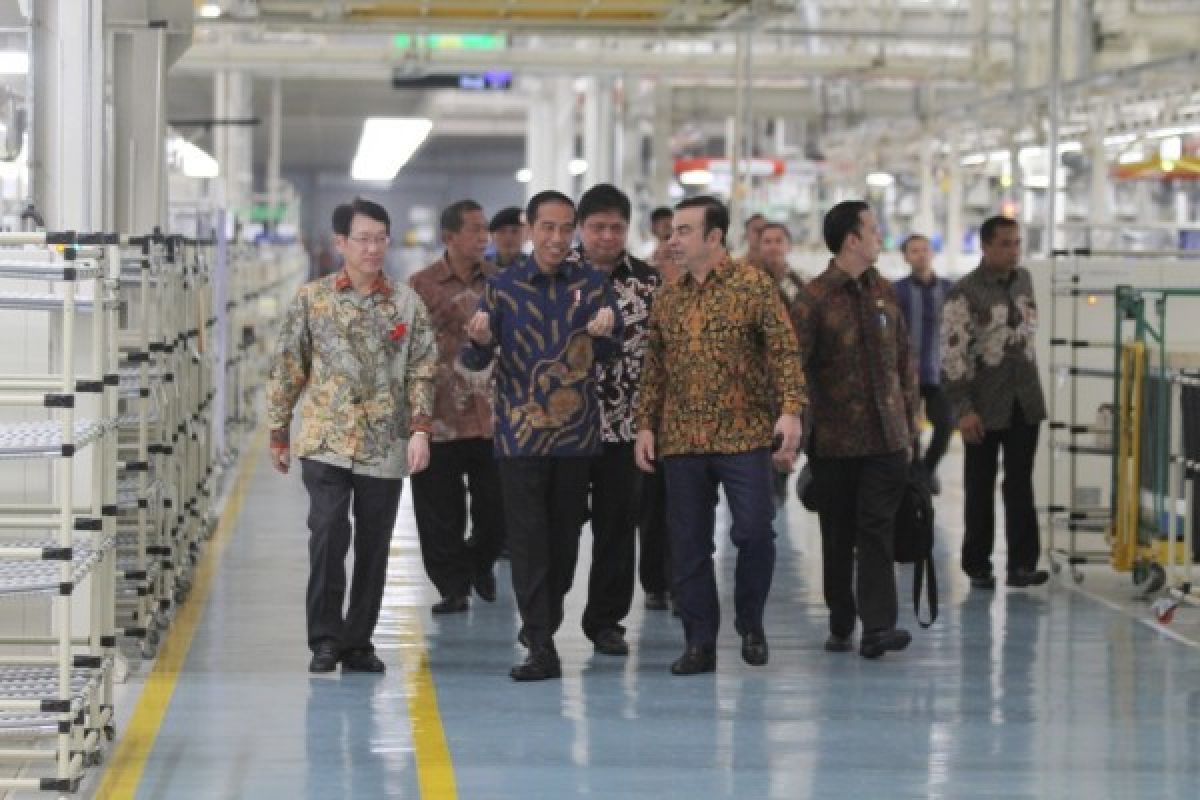President Jokowi inaugurates new Mitsubishi factory in Bekasi