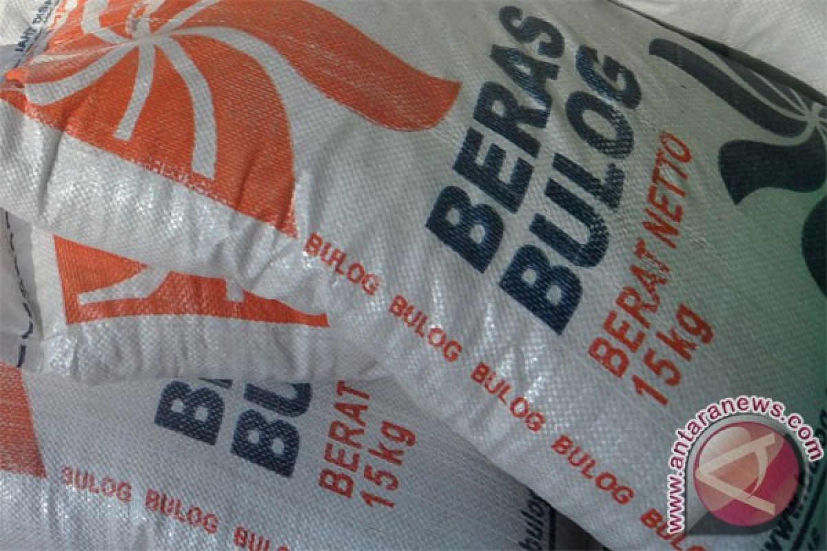 Government asks Bulog to intensify rice market operations