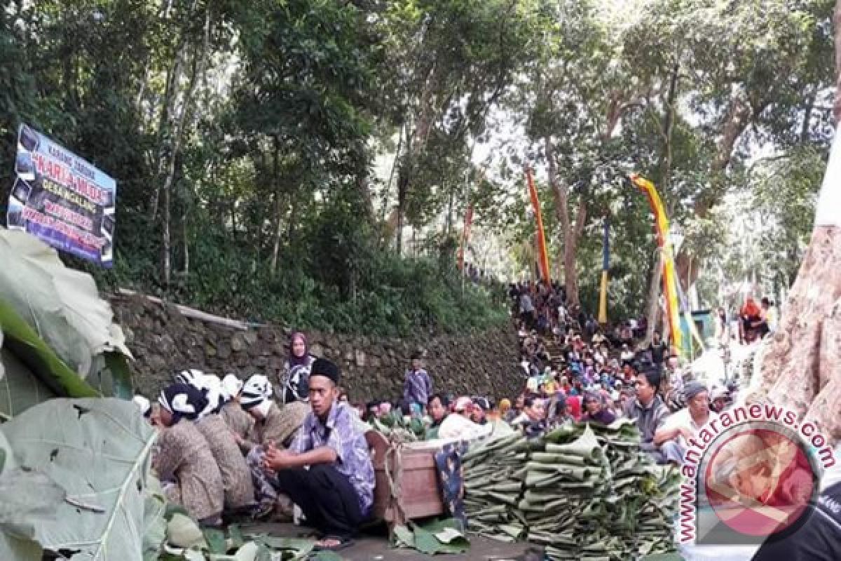 Warga Gunung Kidul gelar Gadean Gunung Gentong 