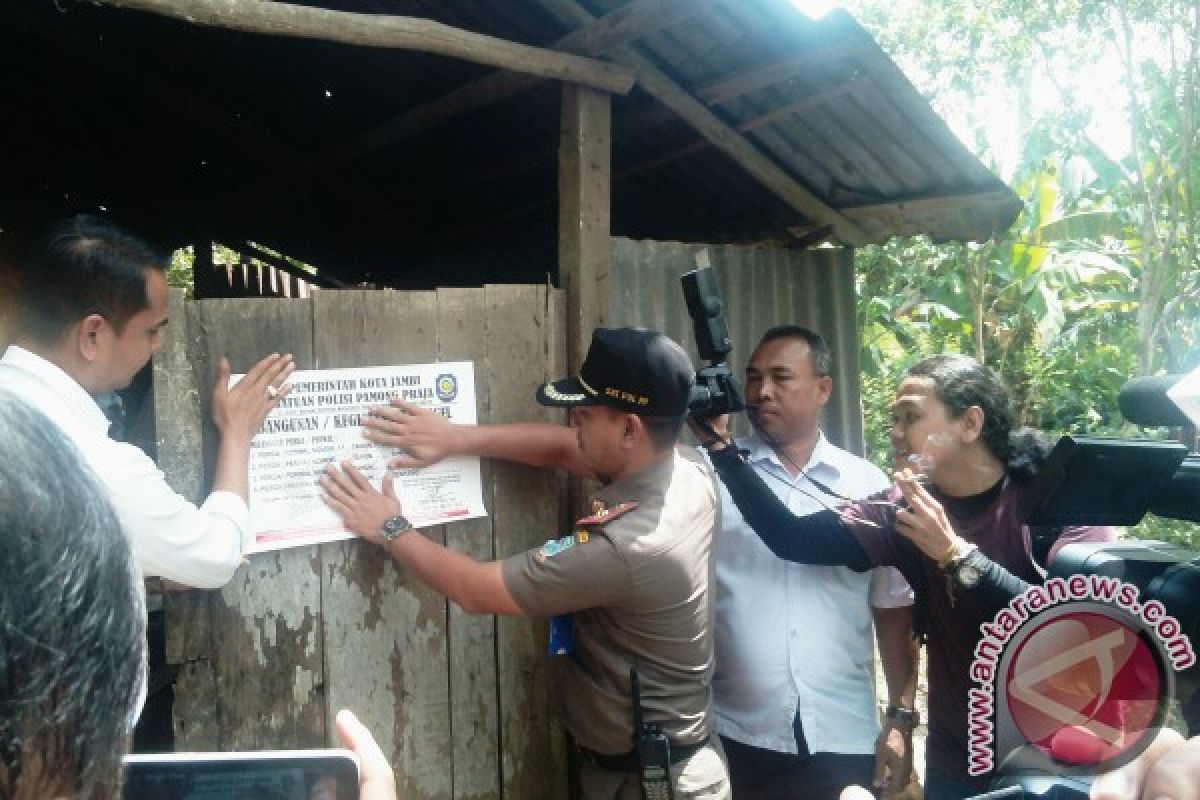 Pemkot Jambi tertibkan peternakan babi tak berizin 