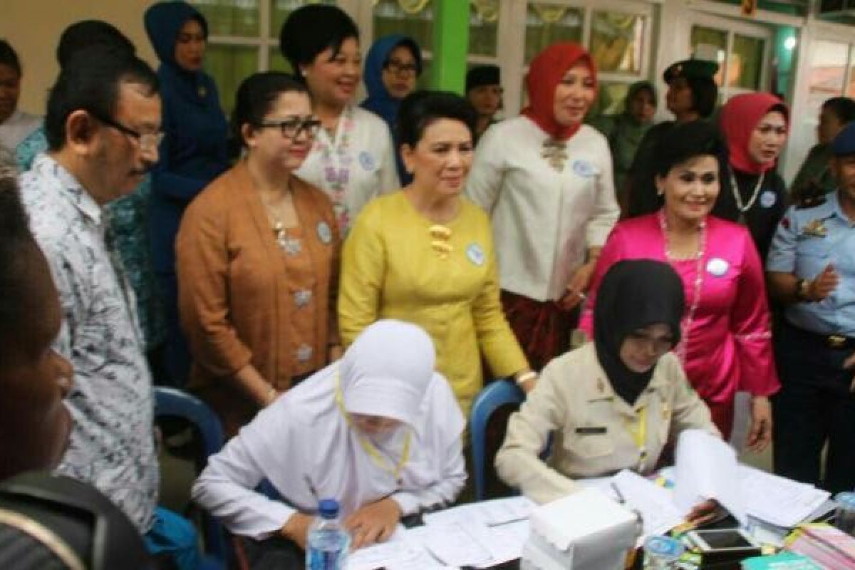 Sekretaris OASE Kabinet Kerja berkunjung ke Merauke