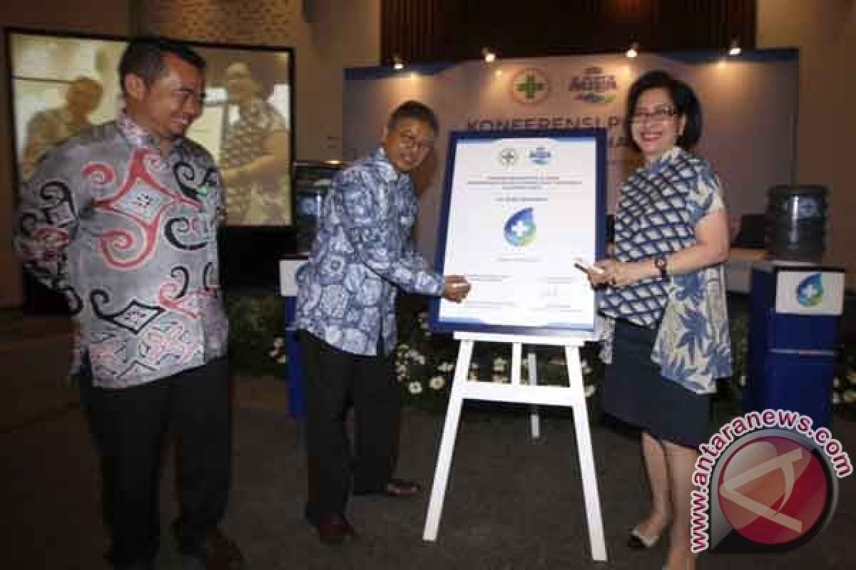 Danone AQUA-PERSI Berkolaborasi Tingkatkan Air Berkualitas di Rumah Sakit melalui Program 