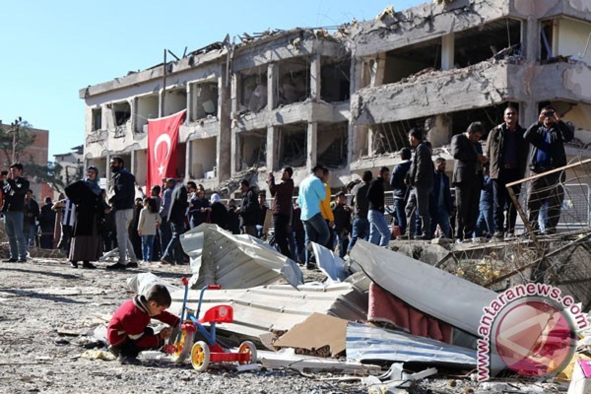 50 Orang Tewas dalam Pemboman Turki terhadap Suku Kurdi