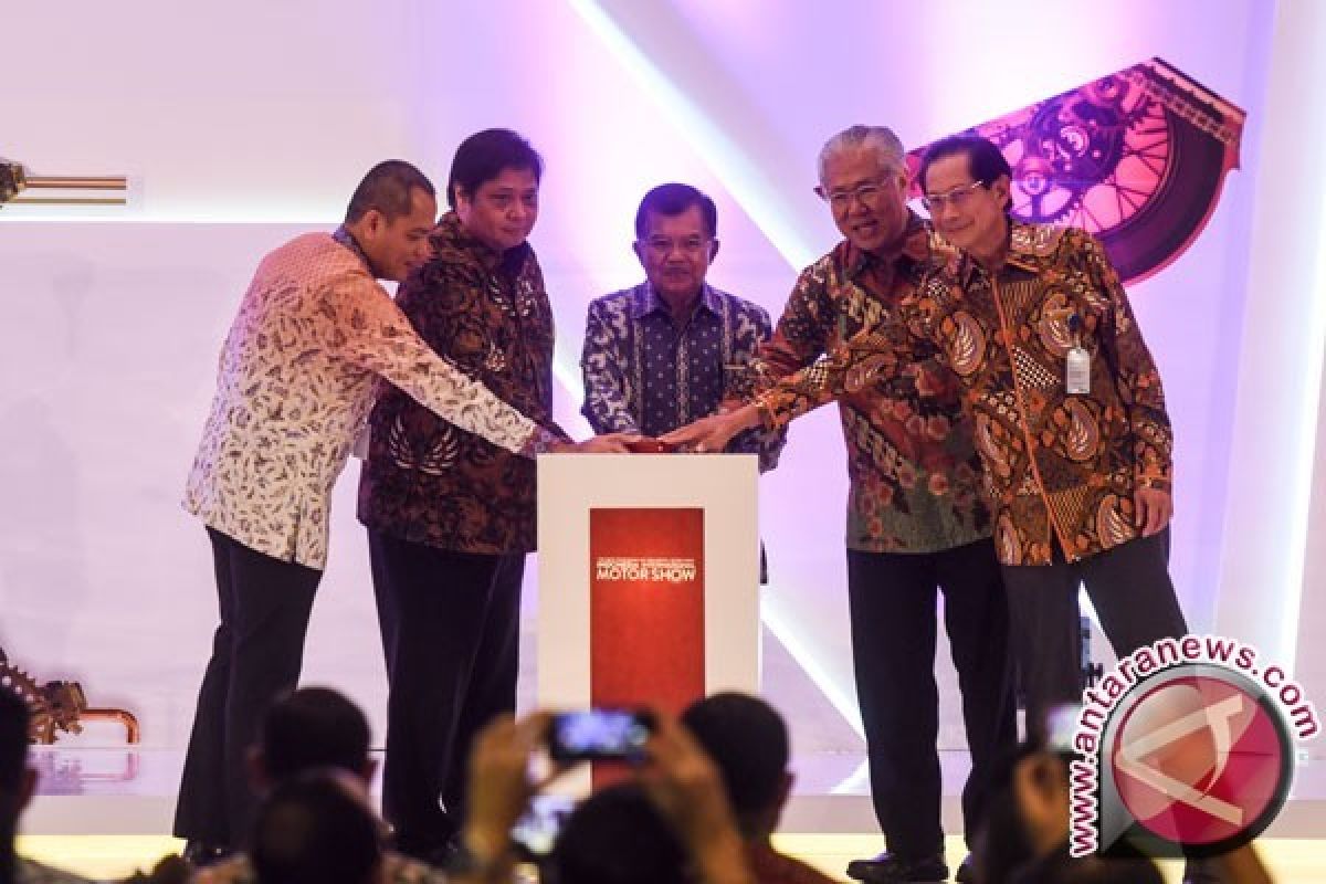 Jusuf Kalla: Kemajuan ekonomi negara diukur dari penjualan mobil