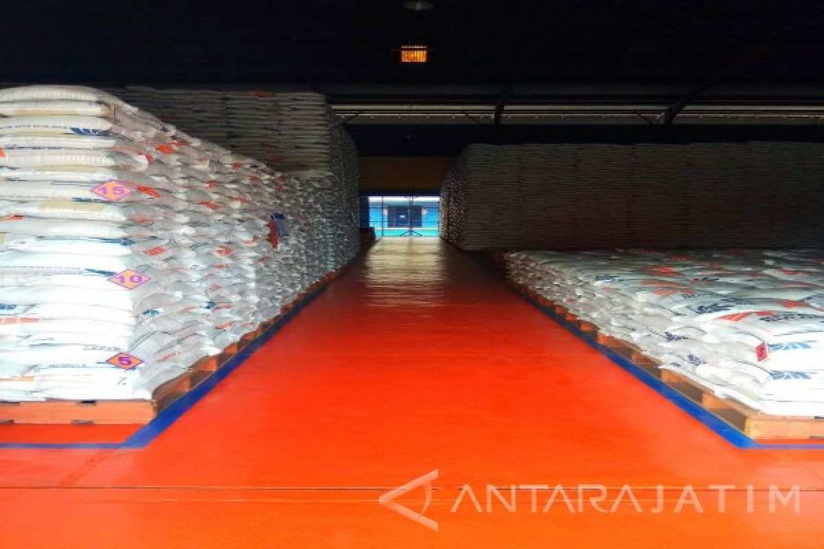 Bulog Jember Targetkan Serapan Beras 35.000 Ton