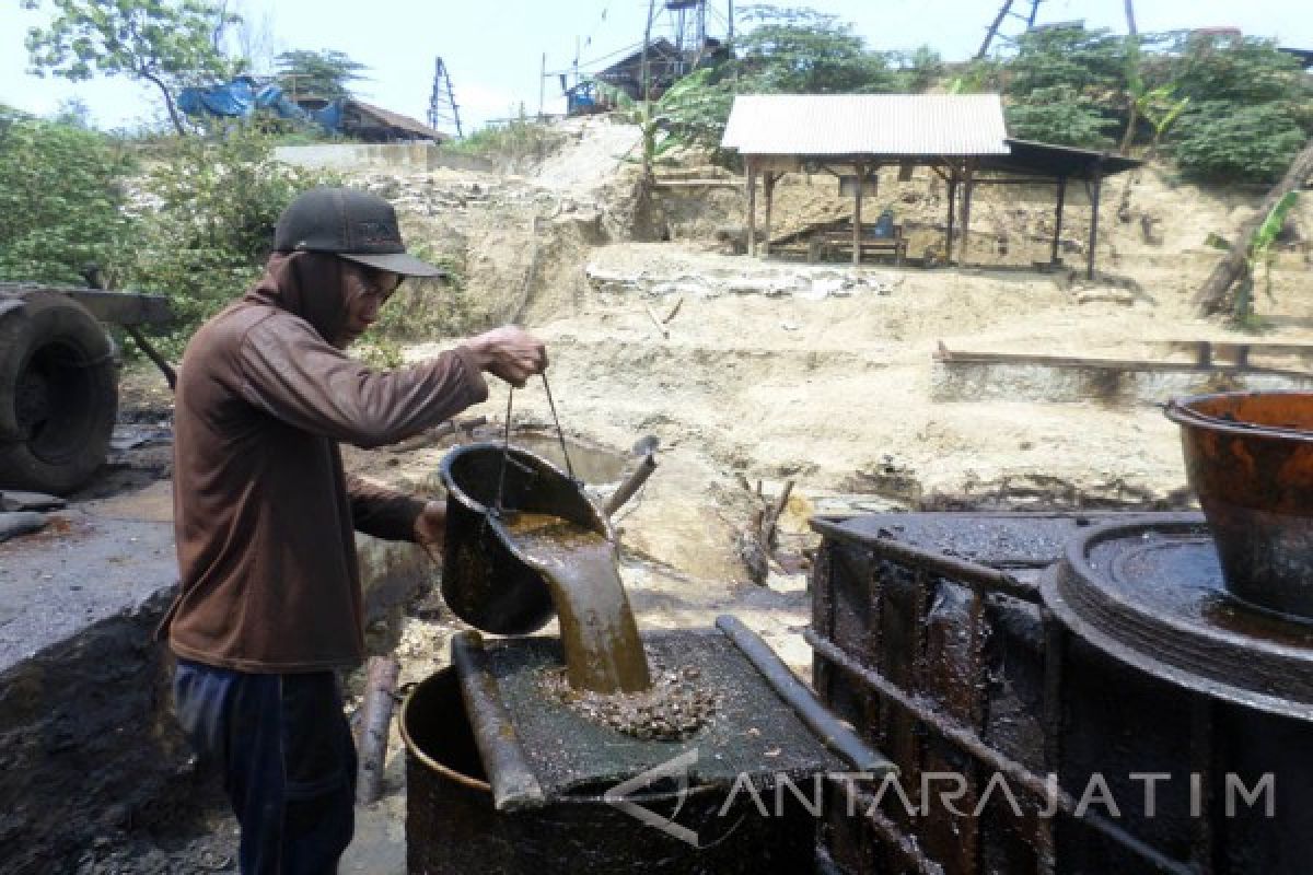 Bupati Bojonegoro Berencana Keluarkan Perbup Sumur Minyak