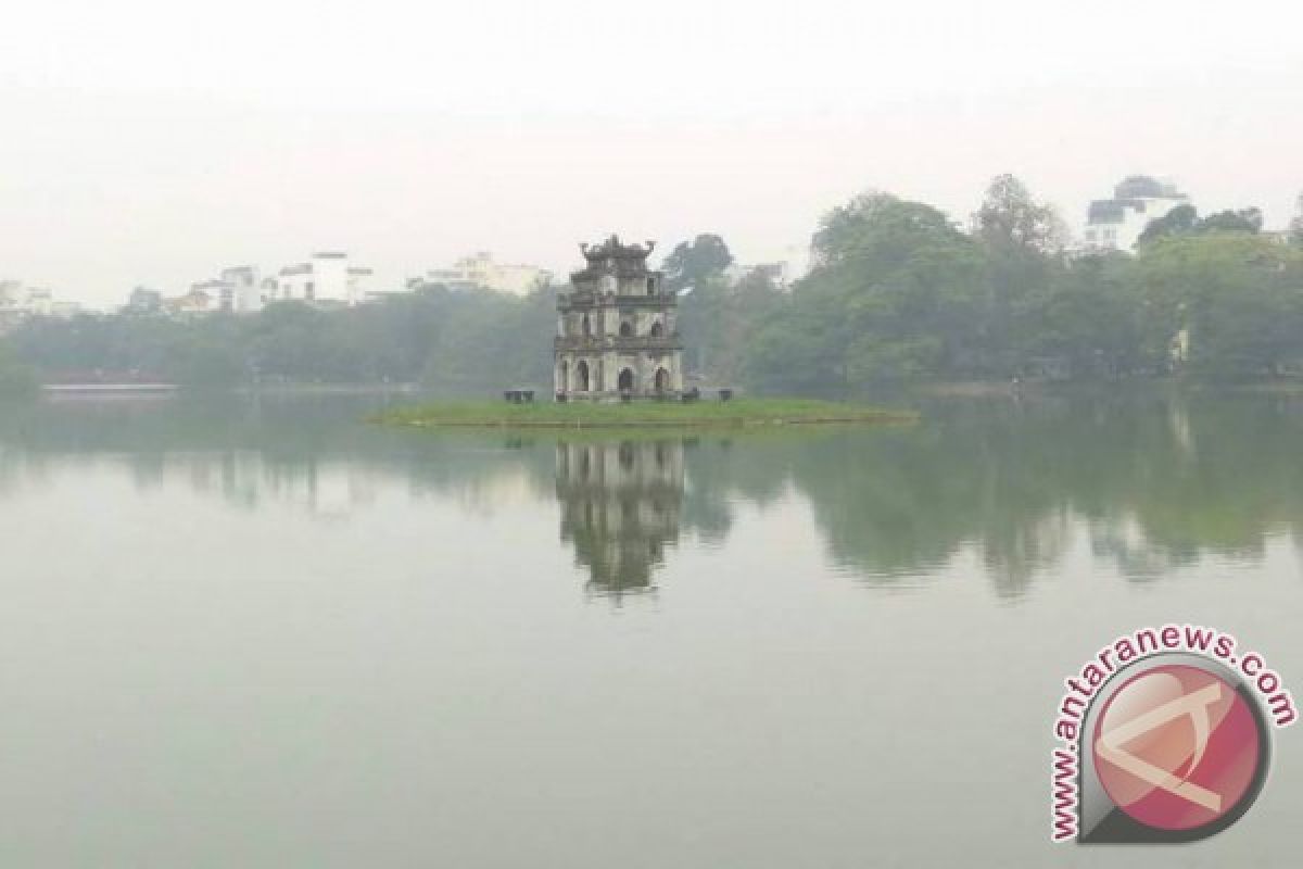 Semangat dan kreativitas warga di danau Hoan Kiem