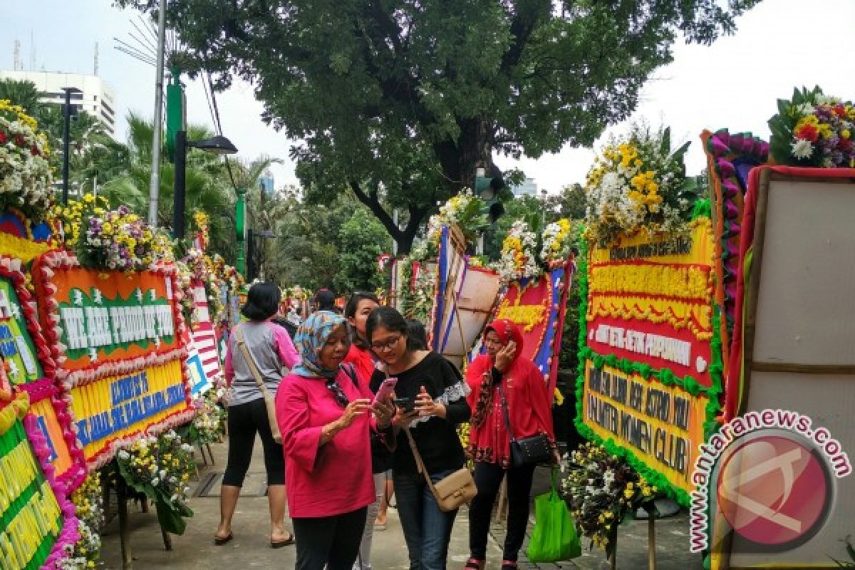 Wisata "Bunga Ahok-Djarot" tetap jalan saat demo buruh