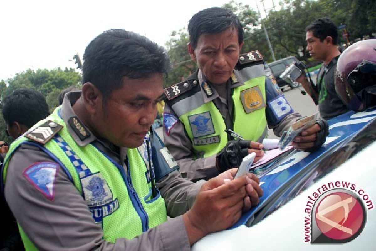 Praktisi hukum: Telat Pajak Kendaraan Tidak Bisa Ditilang