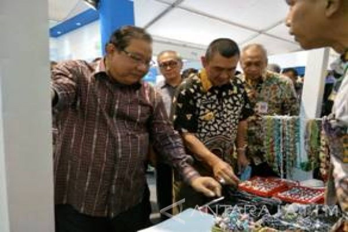 Menkop Apresiasi Kampung Tematik Malang Pasarkan Produk UKM