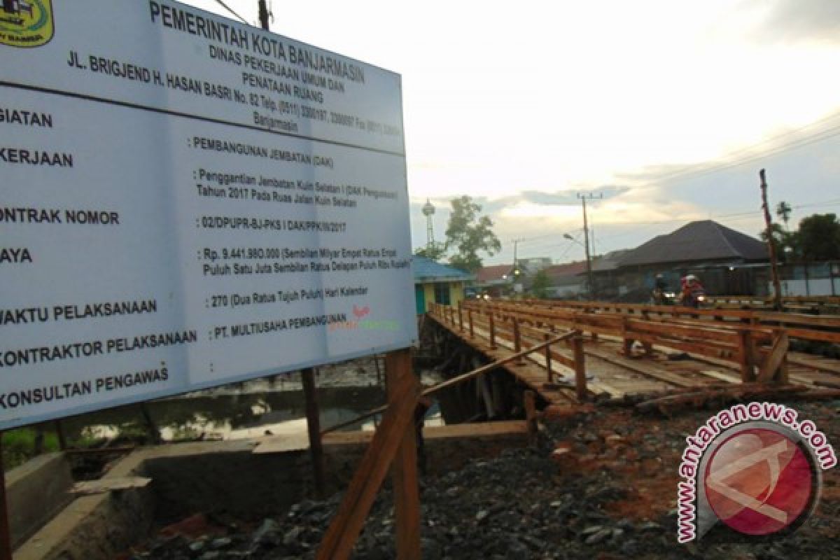 Banjarmasin Rombak Jembatan Sungai Kuin 