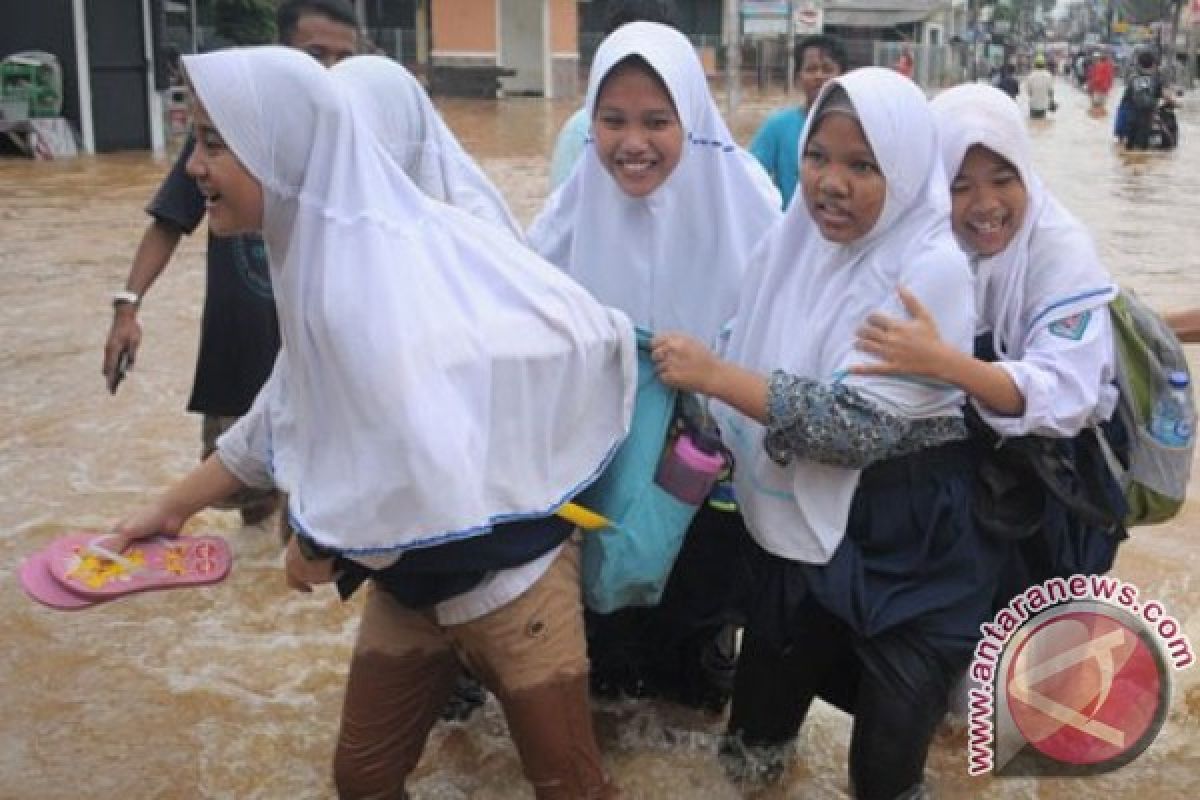 Disdik Samarinda Antisipasi Banjir Saat UNBK SMP