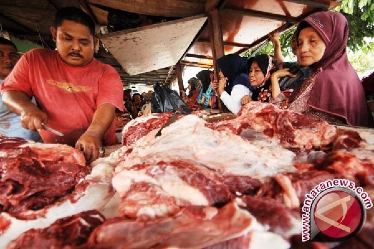 Harga Daging Sapi Segar di Ambon Bertahan