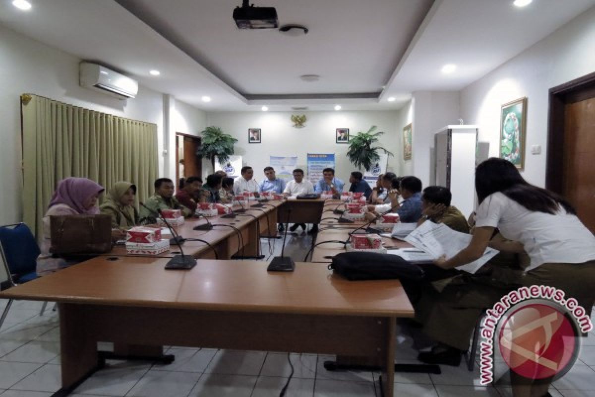 Solok Selatan Belajar Pembahasan LKPJ di Manado