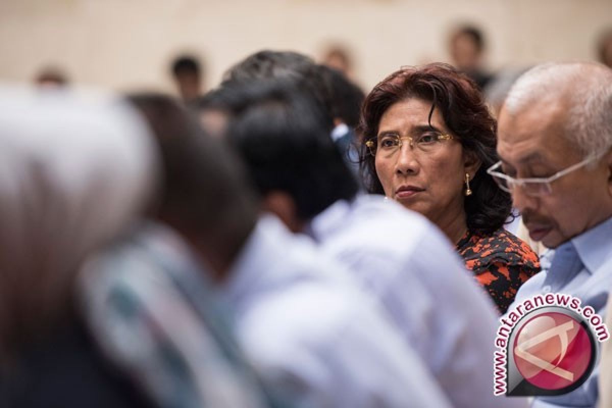 Susi Pudjiastuti bicara soal cantrang, pengusaha jangan adu-domba