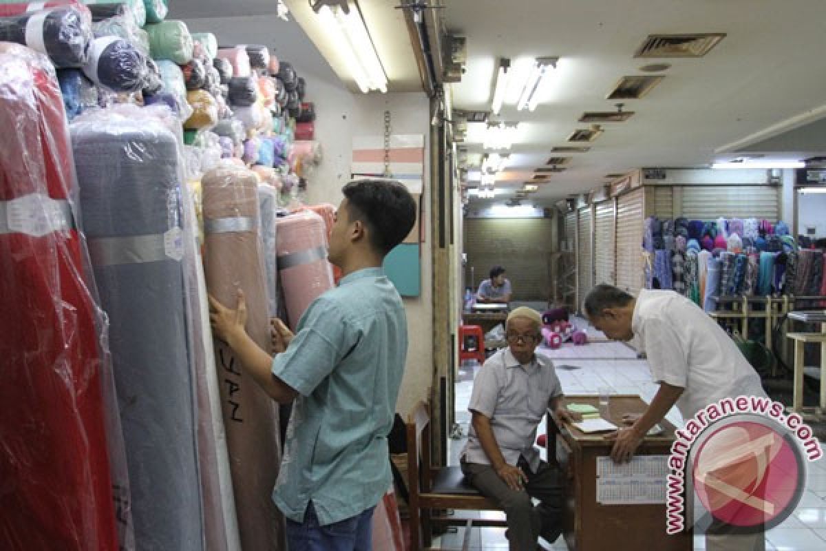 API: pasar tekstil Indonesia didominasi produk impor