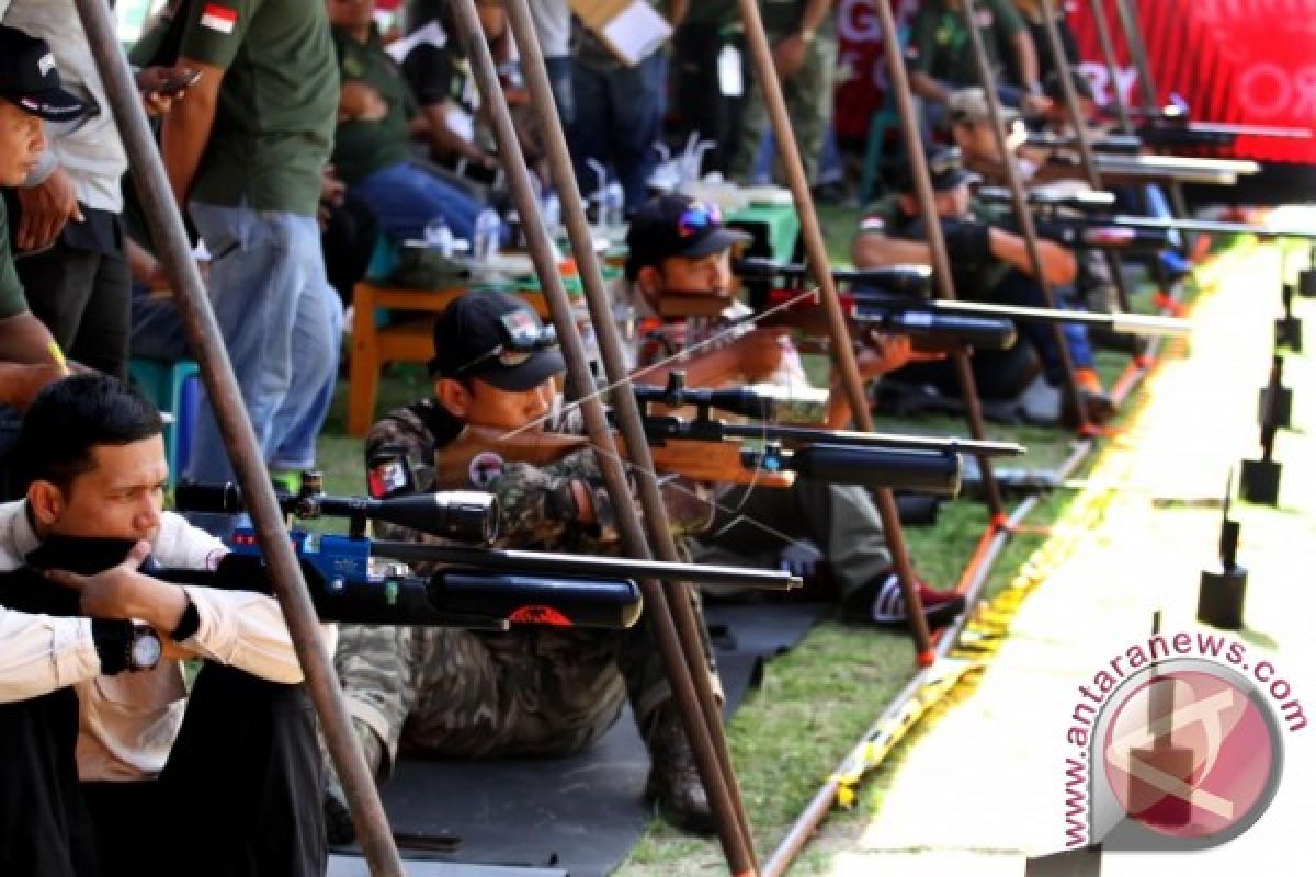 200 petembak meriahkan HUT Korem Lilawangsa