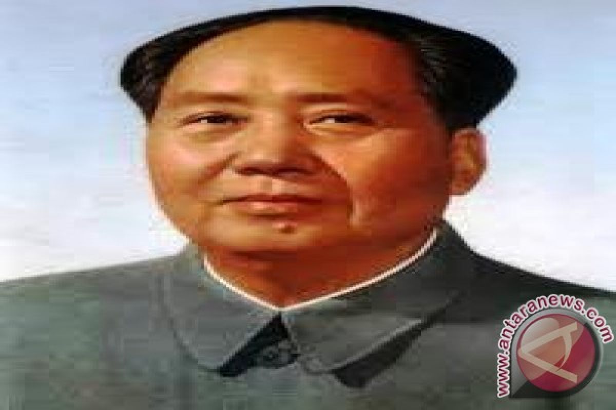 Lukisan Diri Mao Zedong Terjual 12,6 Juta Dolar