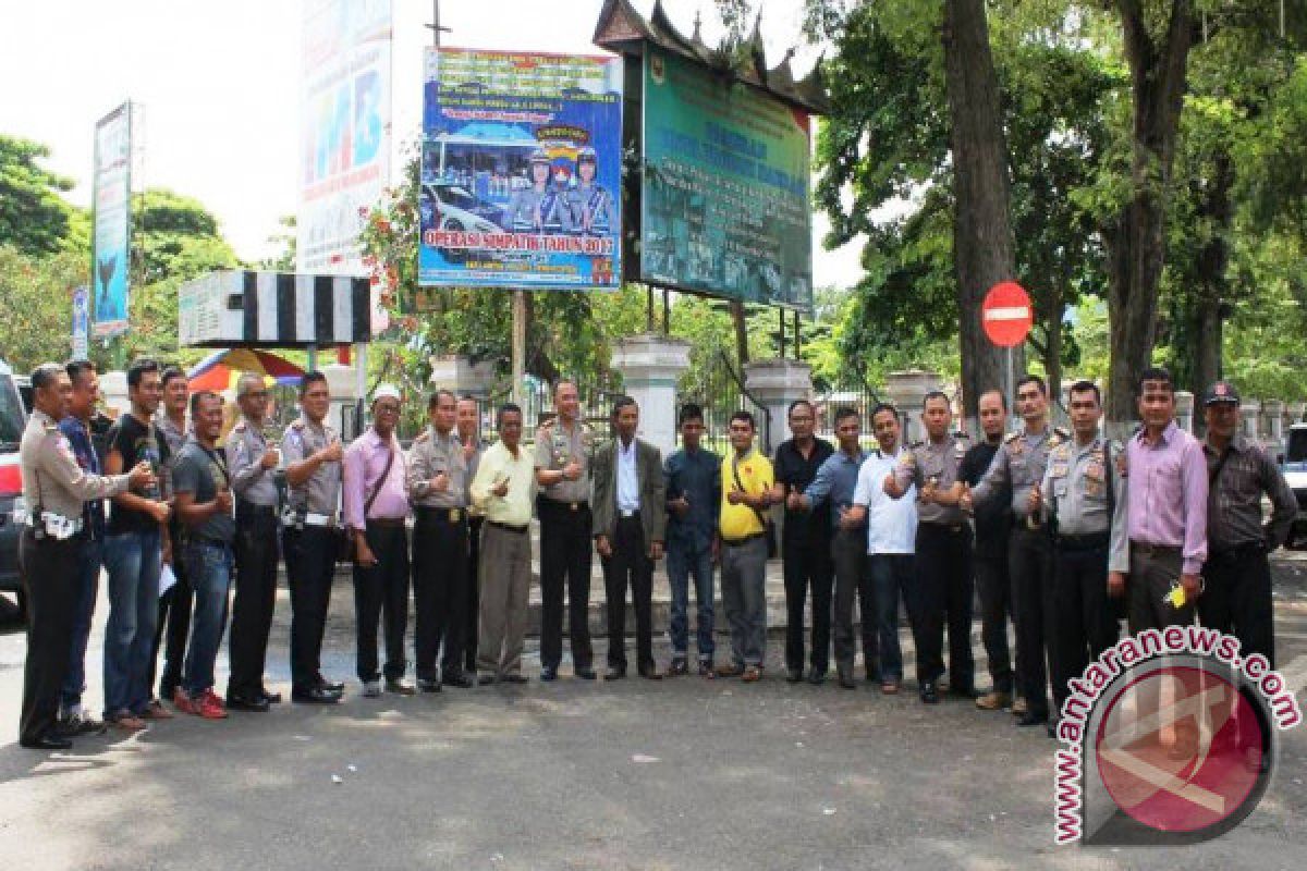 Polres Tanah Datar Tingkatkan Silaturahim dengan Wartawan