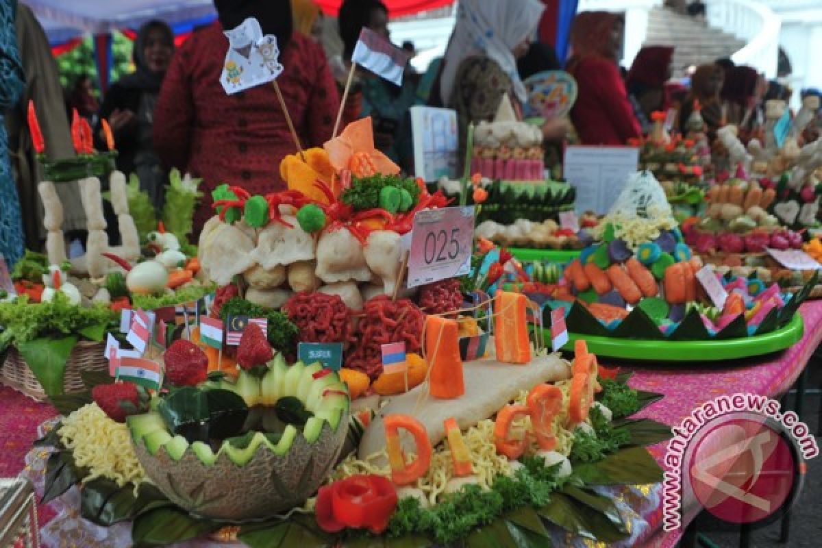 Hotel tambah koleksi makanan khas Palembang