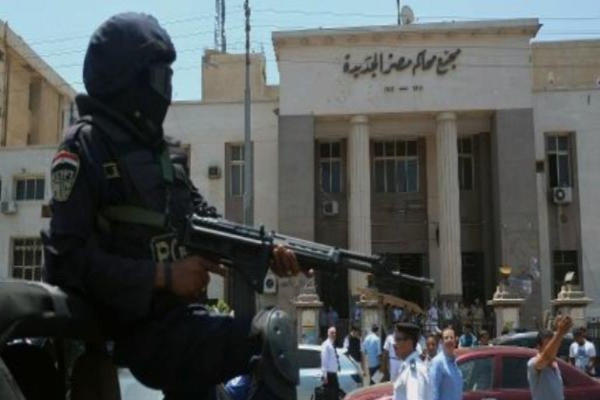 Penembakan di Kairo tewaskan tiga polisi