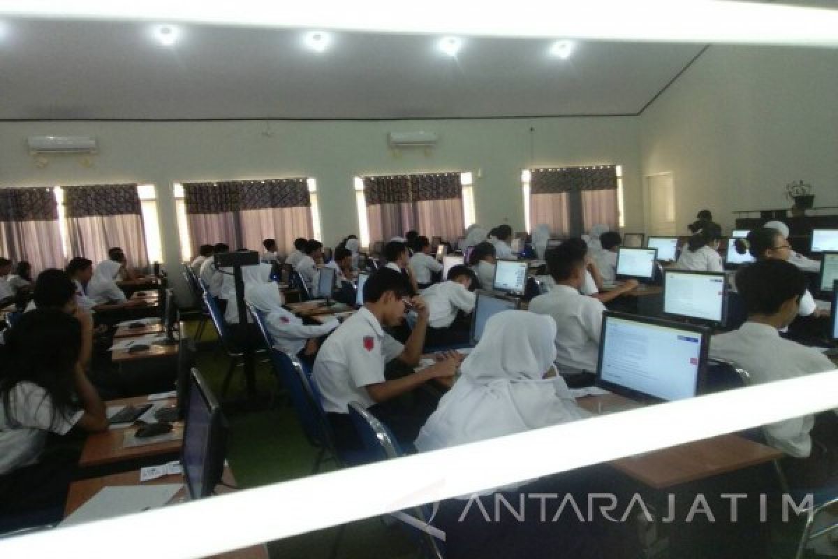 DPRD Jember Soroti Minimnya Sekolah Gelar UNBK