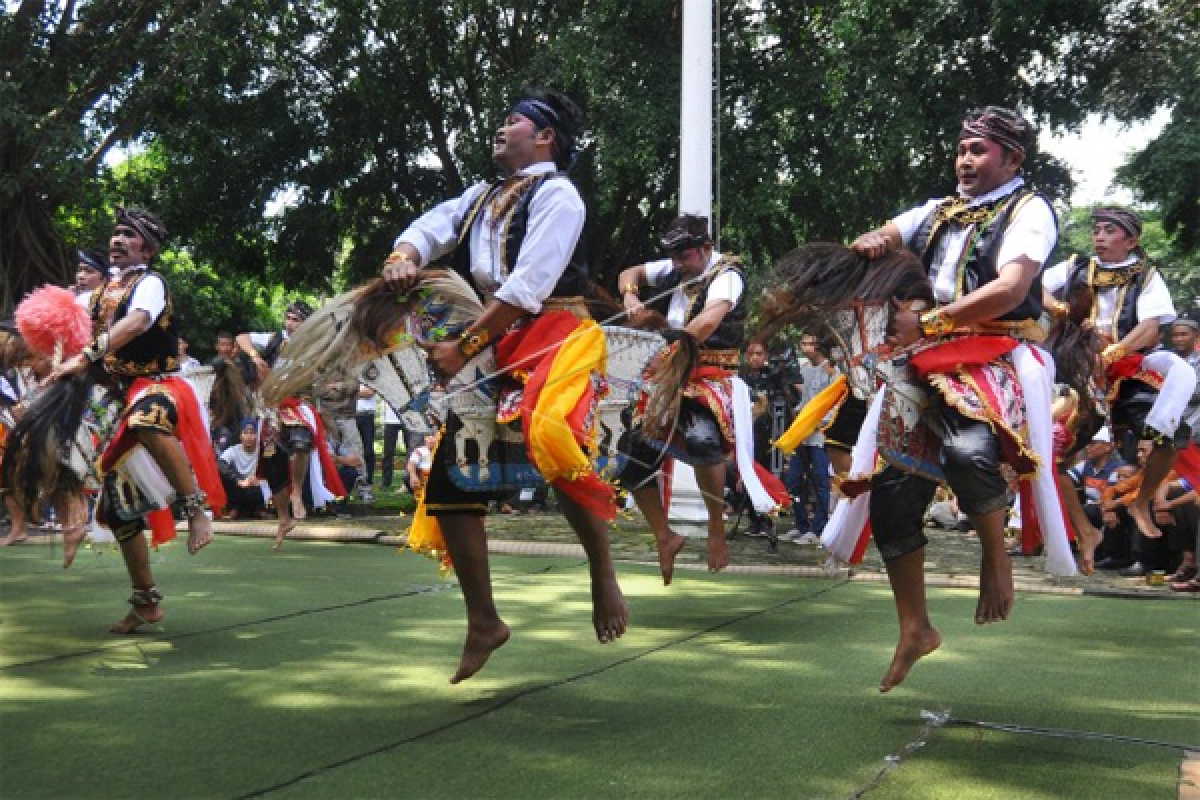 Festival Kuda Lumping Agenda Tahunan Sintang 