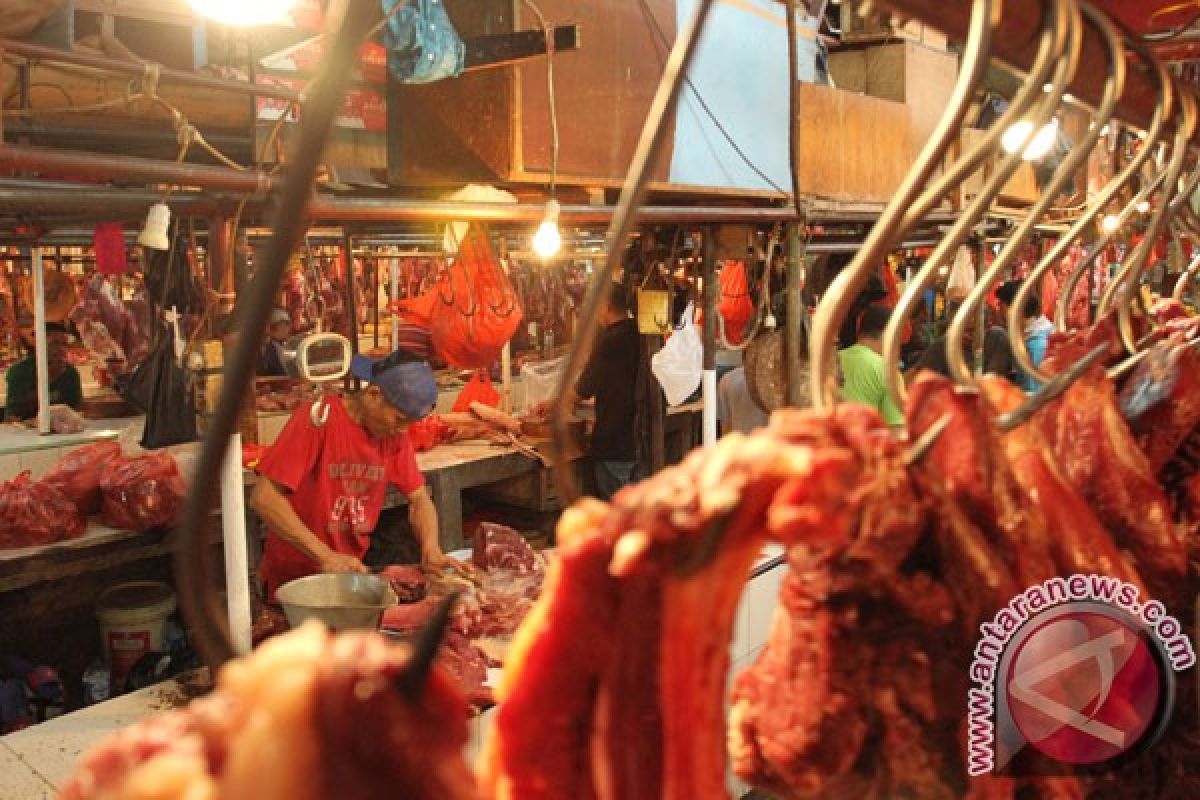 Harga daging di Palembang bertahan Rp130.000/kg