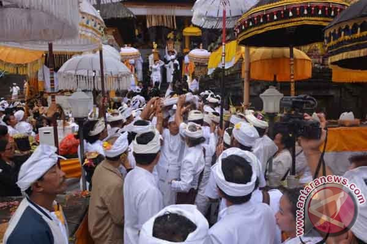 Ritual Skala Besar di Pura Besakih Berakhir