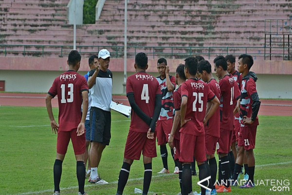 Persis Bakal Curi Poin di Kandang Persipur