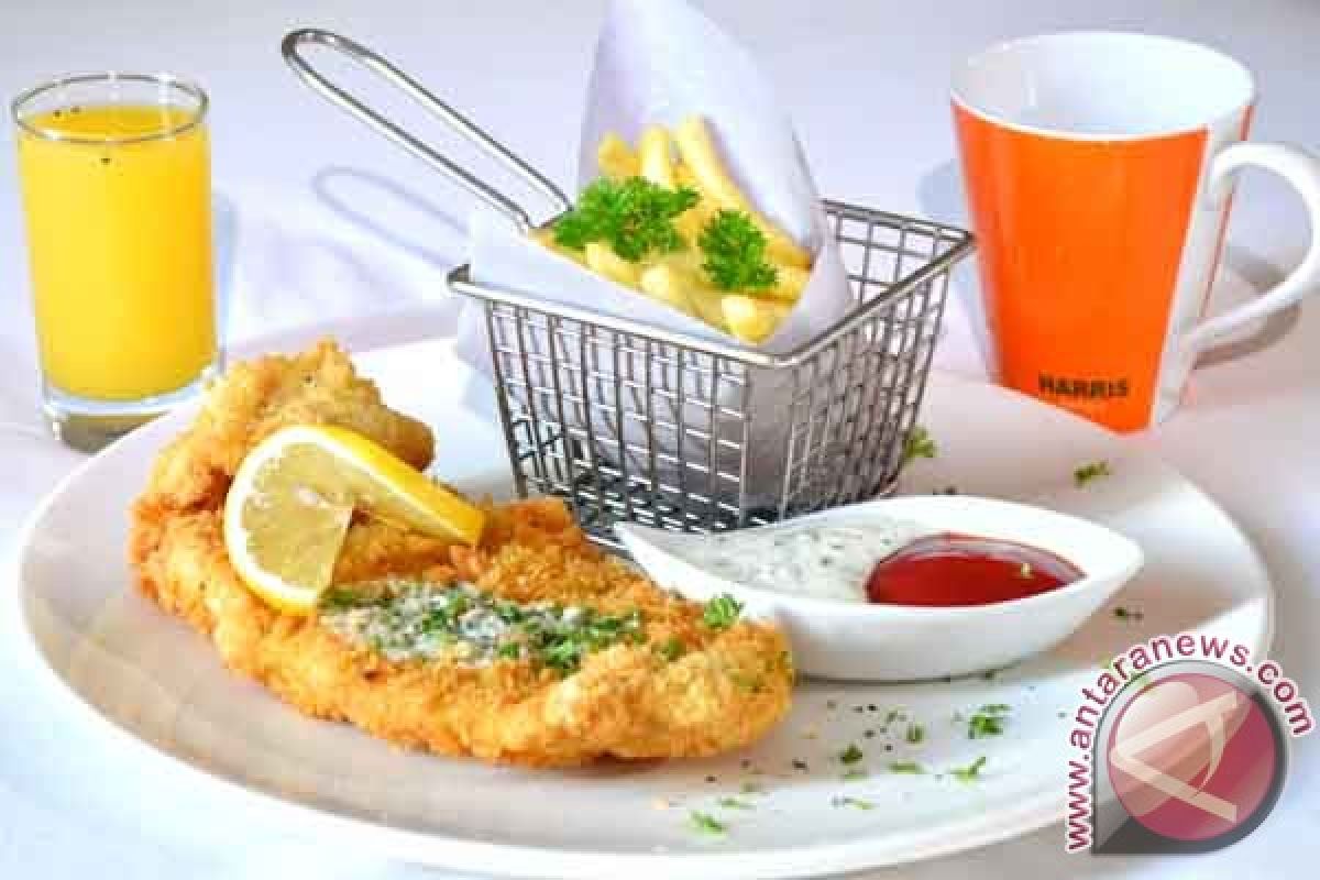 Gugah Selera Makanmu dengan Fish & Chips di HARRIS-POP! Hotels & Conventions Denpasar