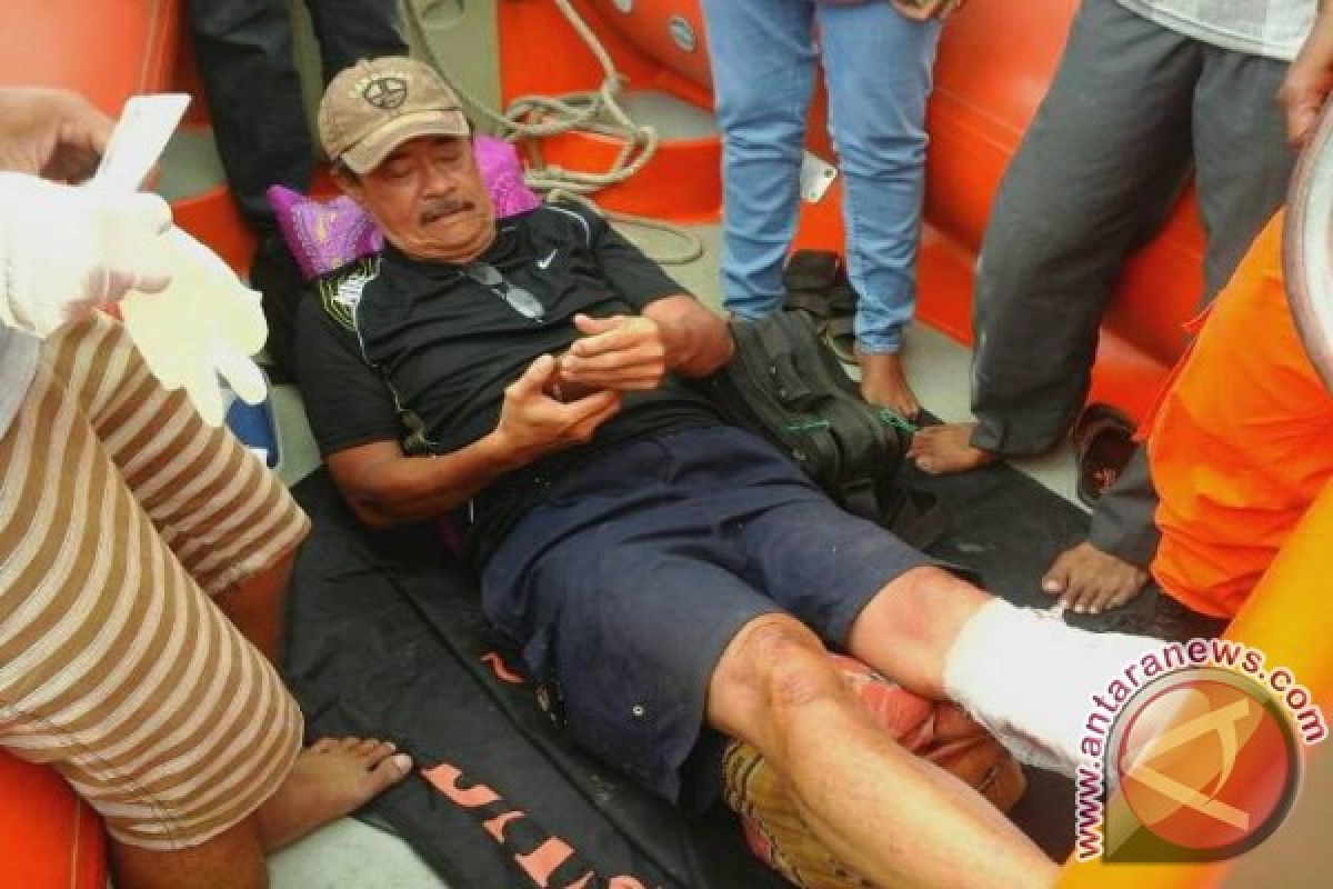 Wisatawan Harus Patuhi Pawang Komodo