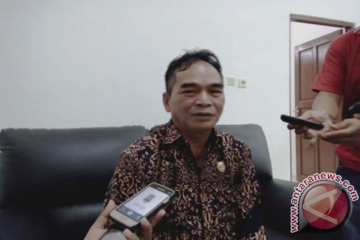 Pelantikan Bupati Barsel Terpilih Diharapkan Mei Ini, Kata Ketua DPRD
