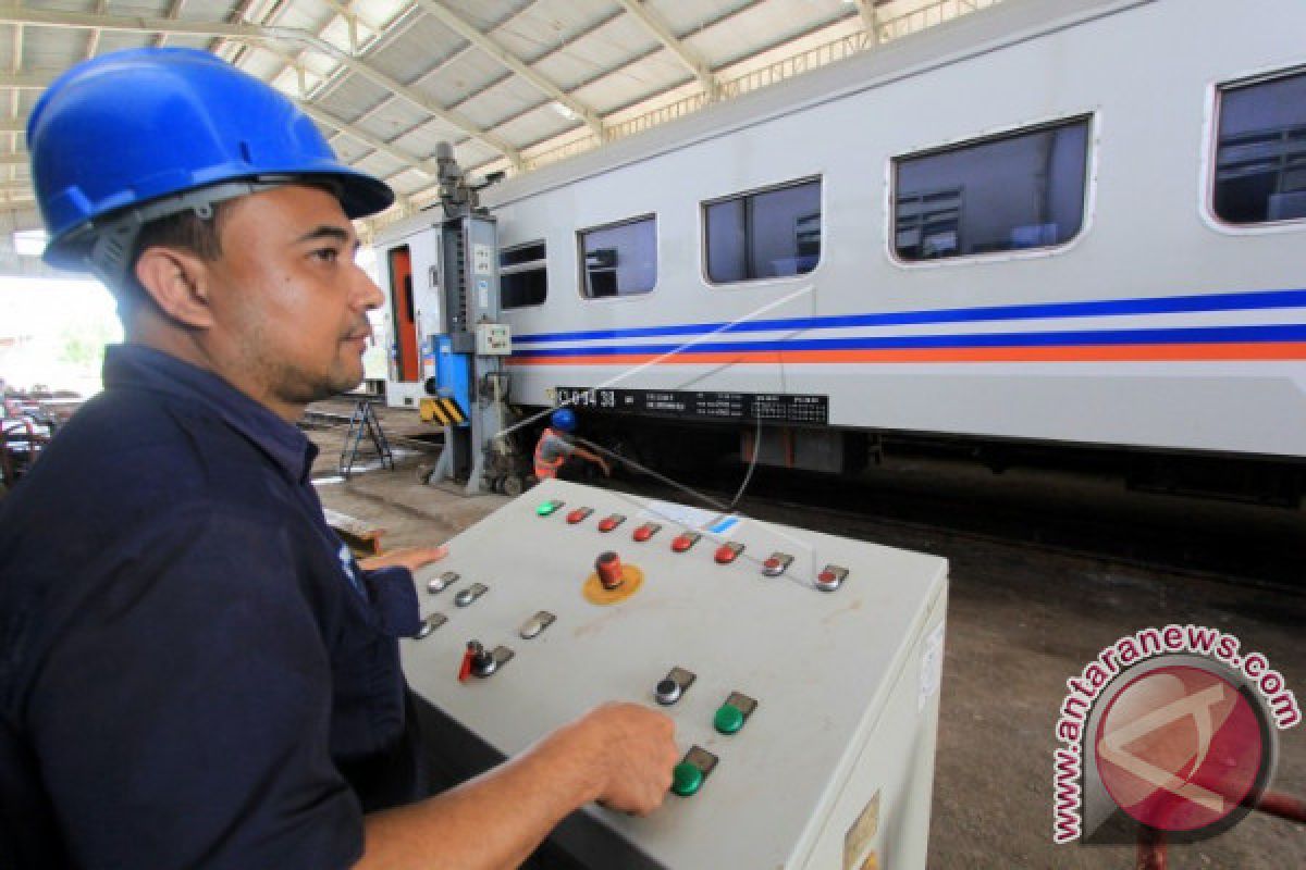 Railbus Bandara Internasional Minangkabau Tiba Februari