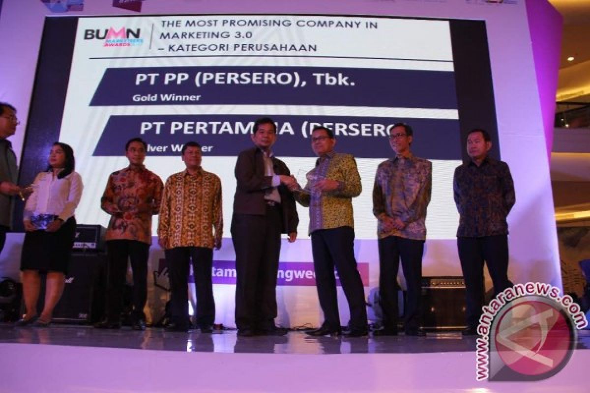 Perhutani raih penghargaan BUMN Marketeers Awards 2017