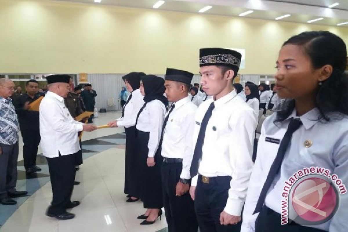 Ratusan PNS diambil sumpah jabatan