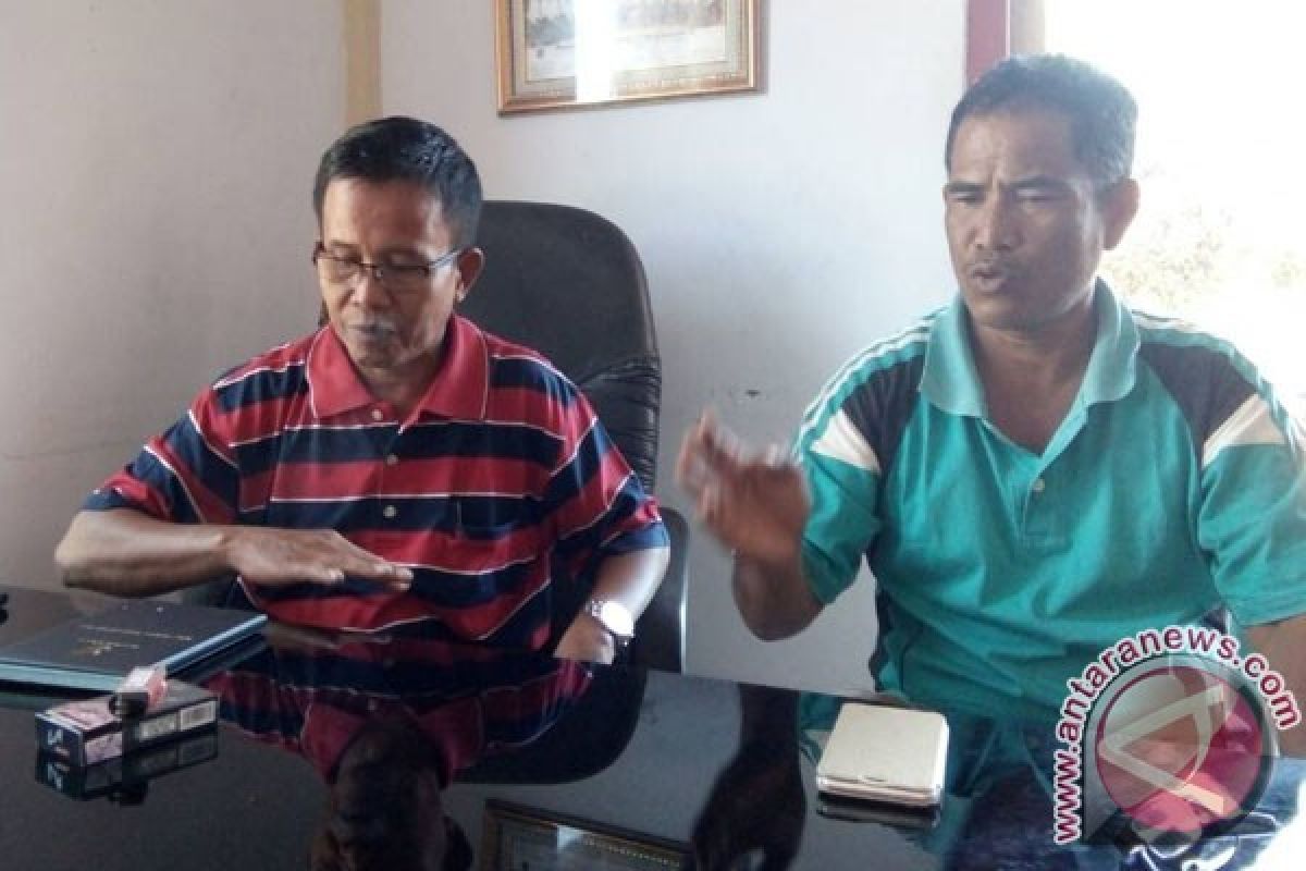 Dinsos Mukomuko Salurkan Bantuan Kepada Korban Kebakaran