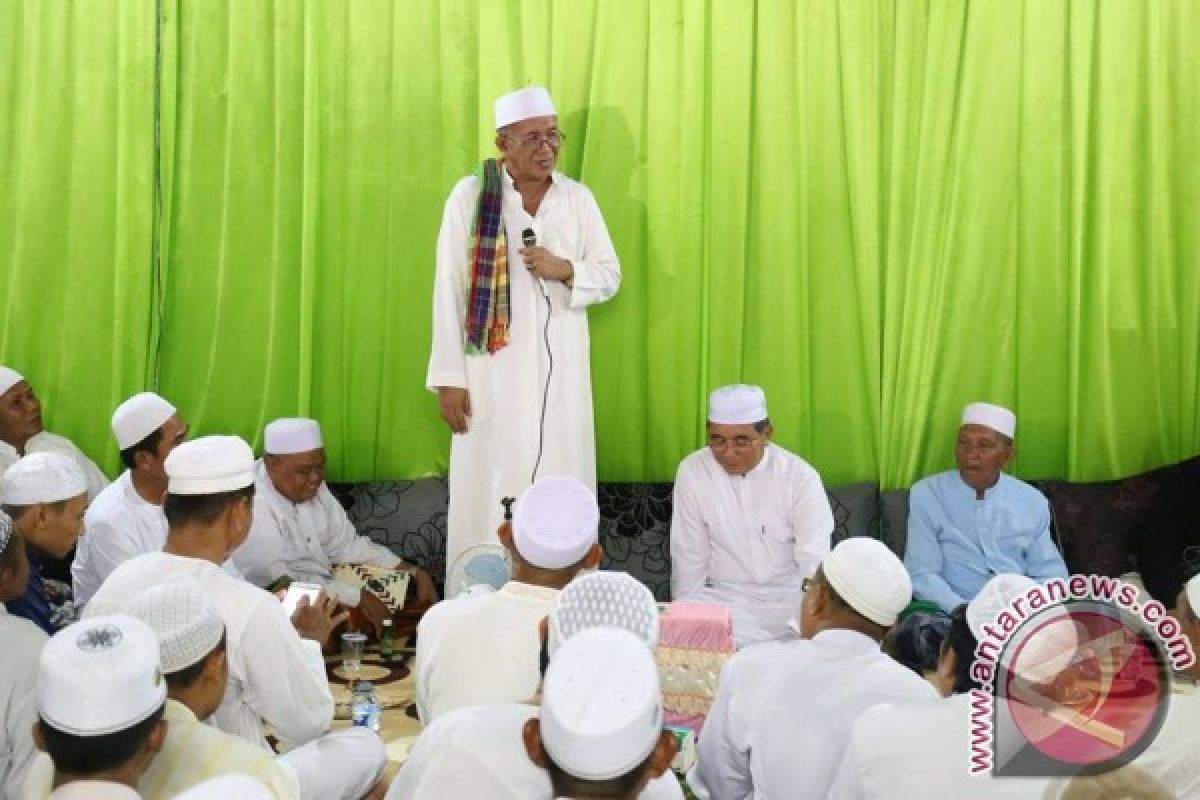Bupati Hadiri  Haul Datu Abbas Pendiri Masjid Baangkat